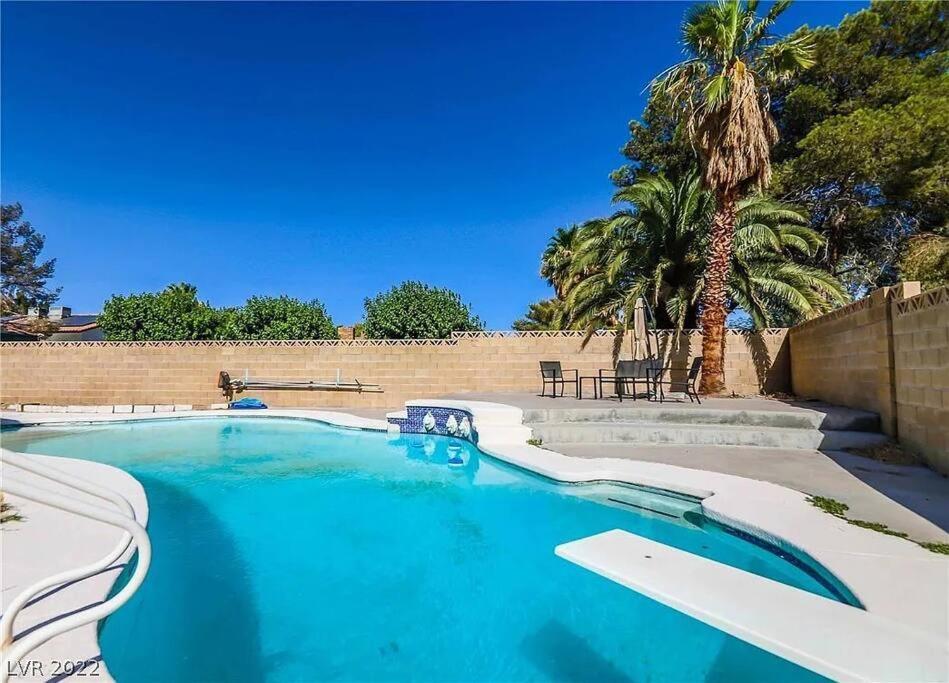 Las Vegas Fun In The Sun, Strip Exterior photo